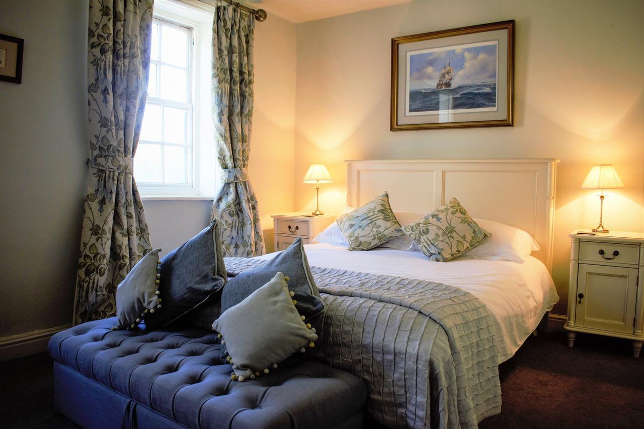 Hotel White Horse & Griffin Whitby Exterior foto