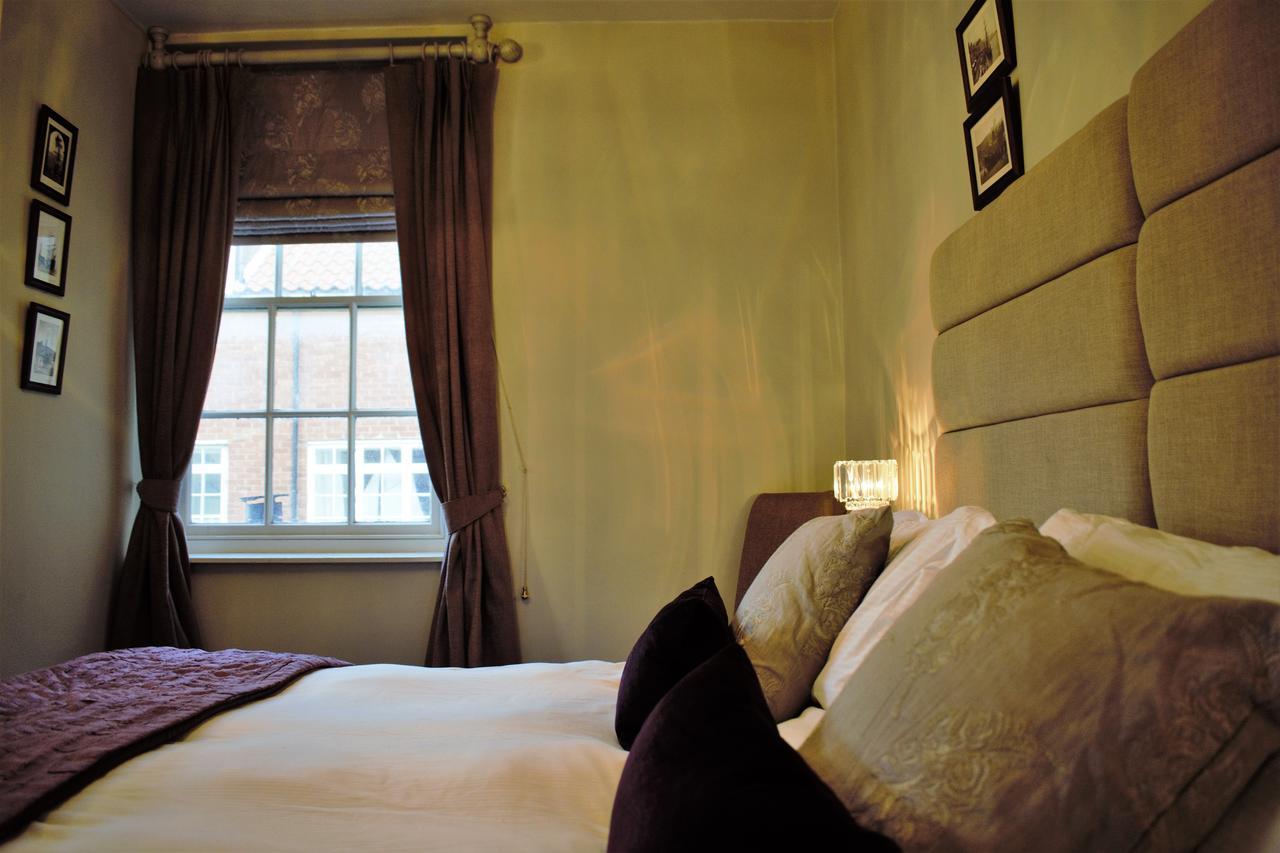 Hotel White Horse & Griffin Whitby Exterior foto